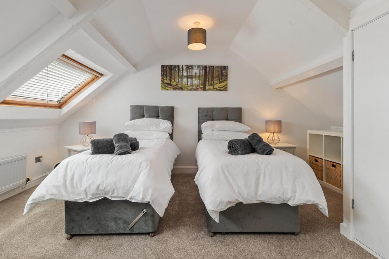 Ivydene - Beautiful Cottage, Stone Throw From Beach, Wonderful Sea Views Saundersfoot Extérieur photo